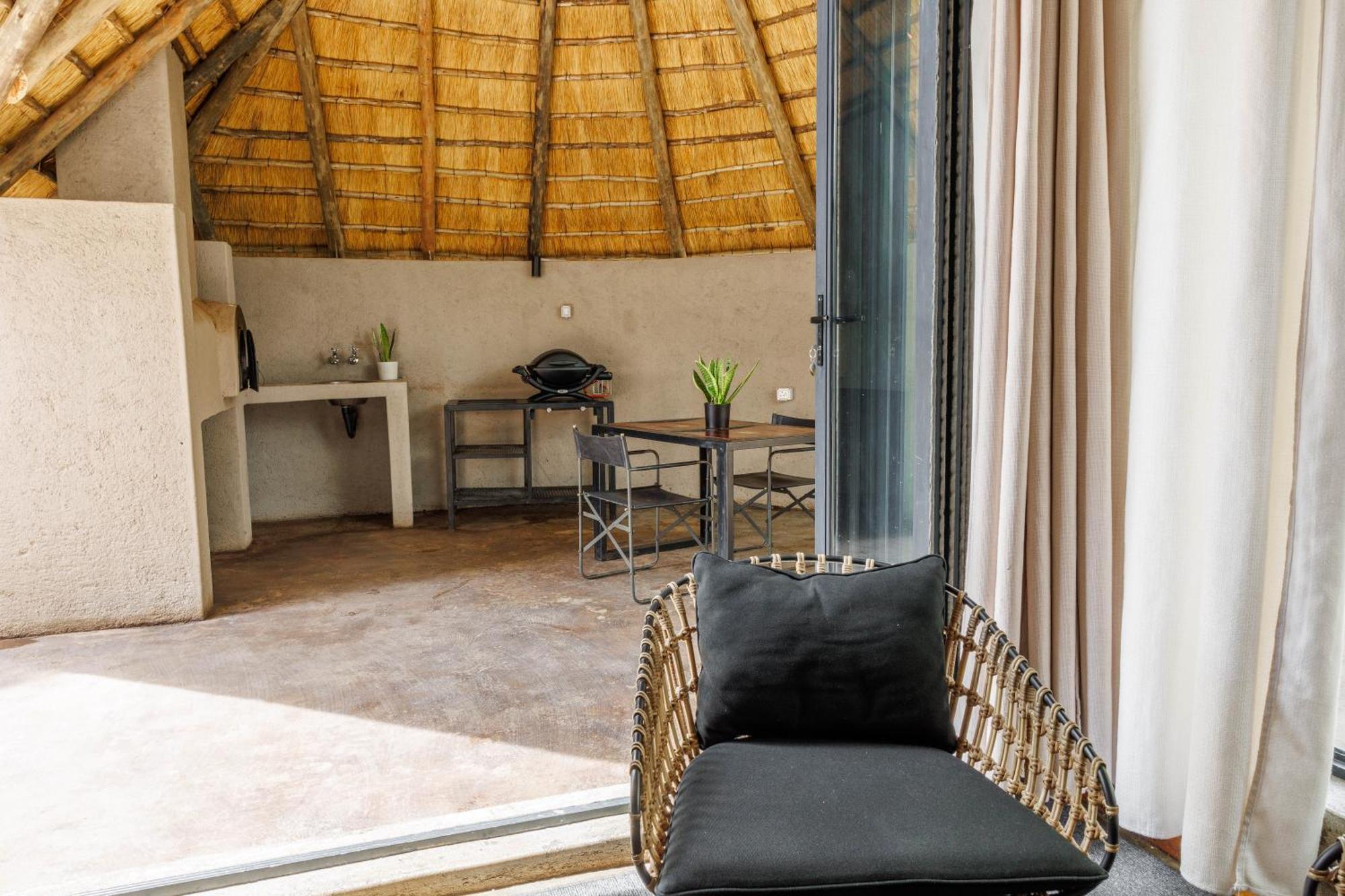 Chobe House Villa And Chalets Kasane Exterior foto