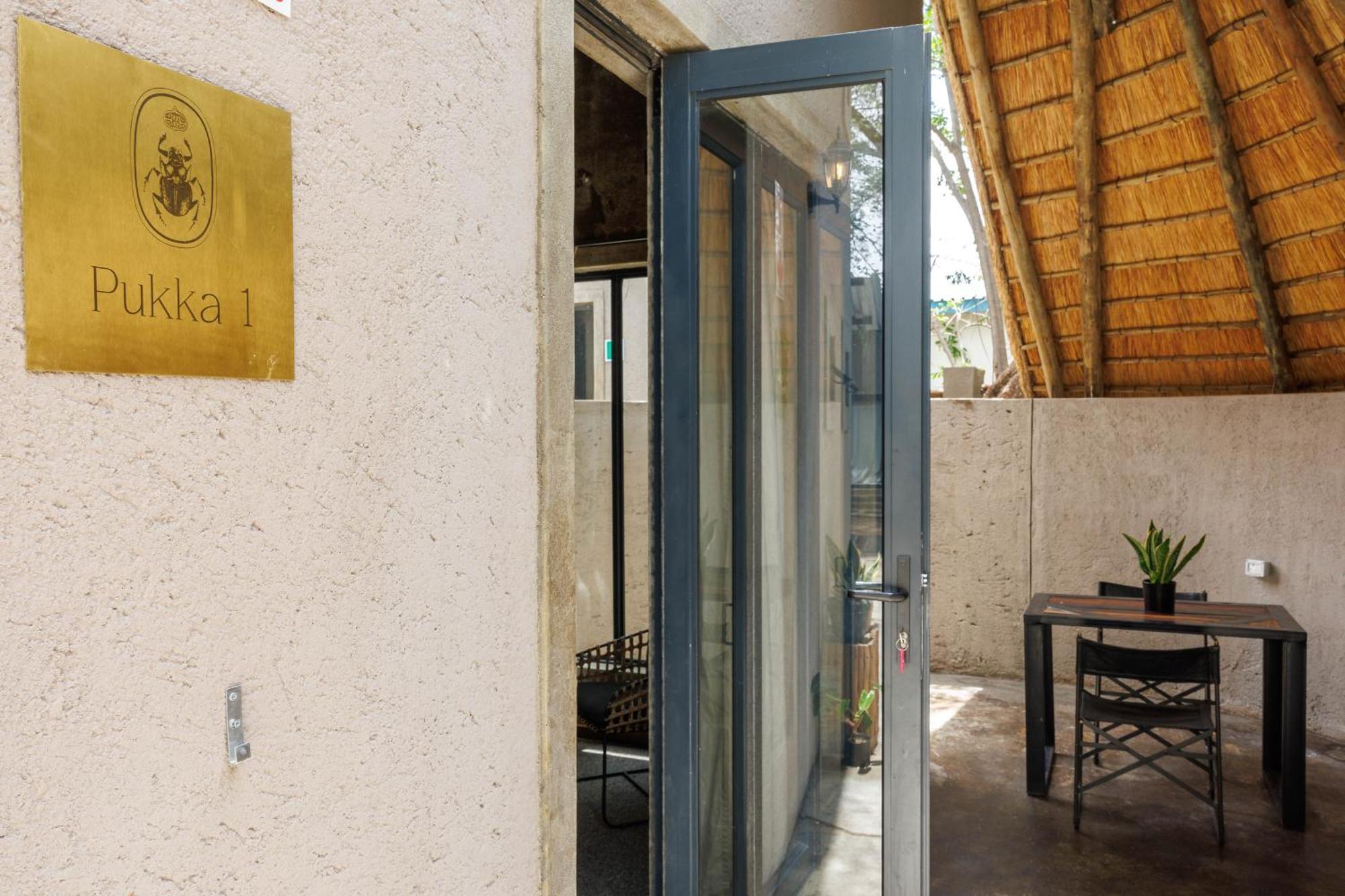 Chobe House Villa And Chalets Kasane Exterior foto